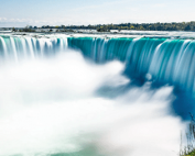 Qual é o ponto turístico mais visitado do Canadá